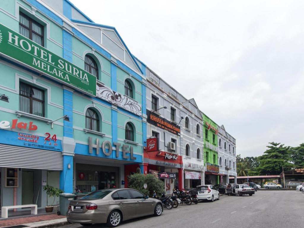 Hotel Suria Malaqa Малакка Экстерьер фото