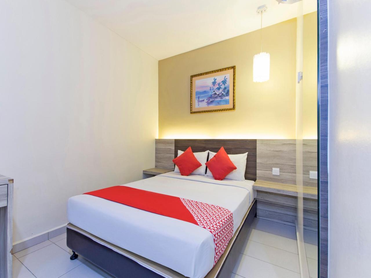 Hotel Suria Malaqa Малакка Экстерьер фото